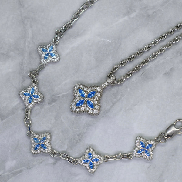 Icy Clover Bundle